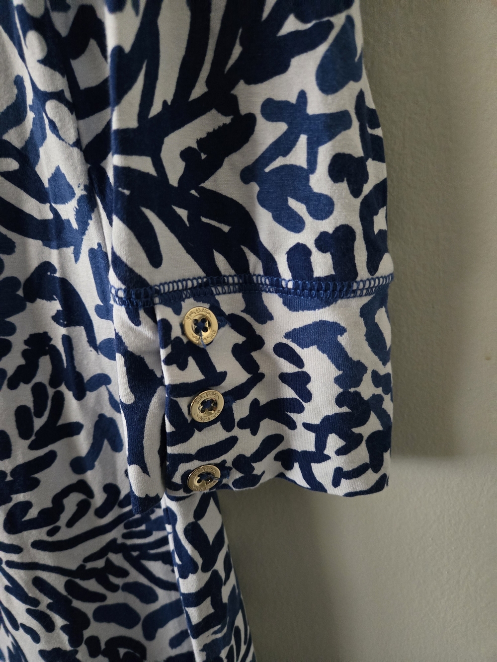 Lilly Pulitzer Blue and White Printed Long-Sleeve Dress - Picture 6 of 6